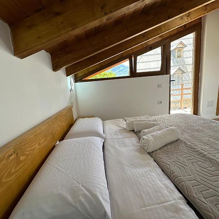 Bujtina Carku Hotel Theth Kültér fotó