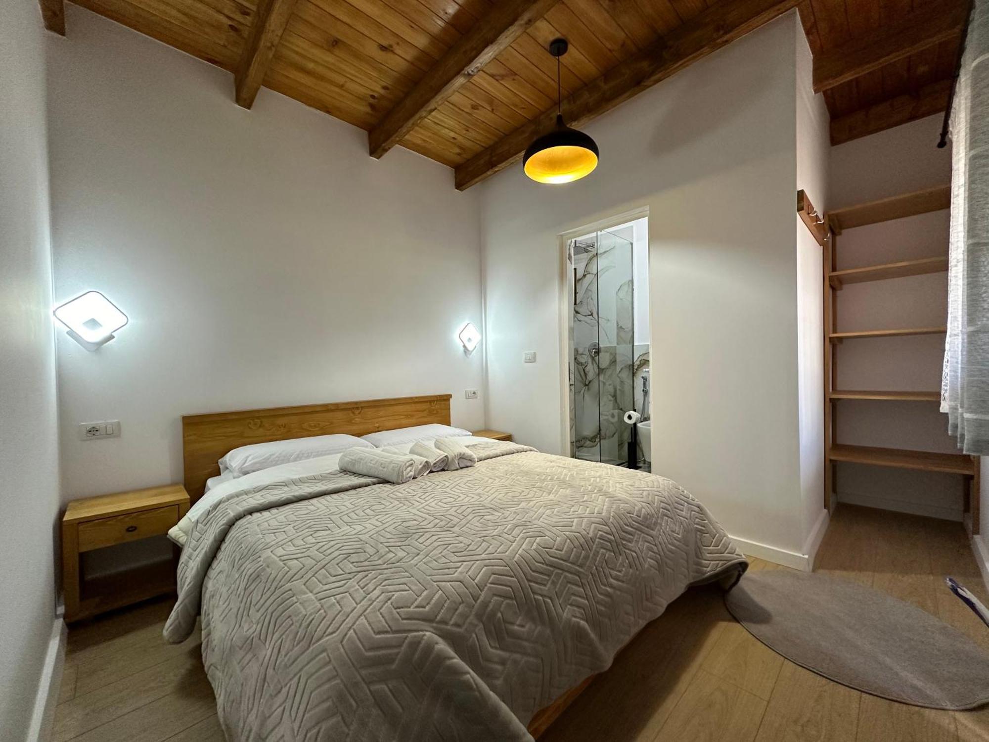 Bujtina Carku Hotel Theth Kültér fotó